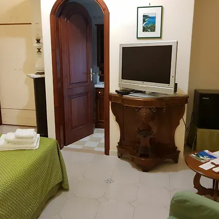 Tropheum Bed & Breakfast Tropea